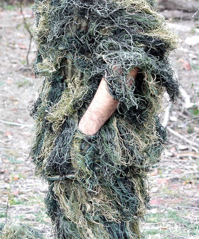 Red Rock Outdoor Gear - Ghillie Suit Woodland M/L